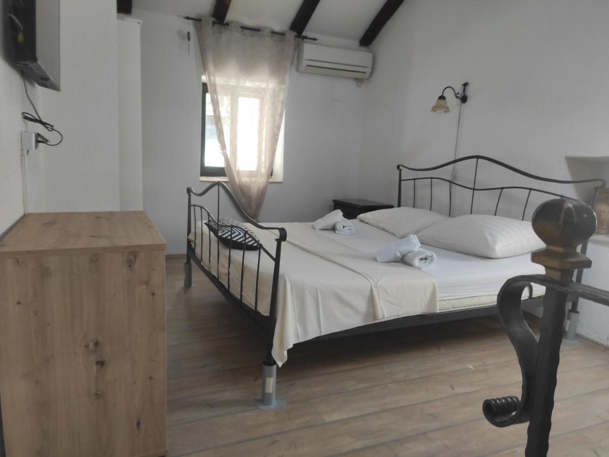 Apartments Sorgeto สตอน ภายนอก รูปภาพ